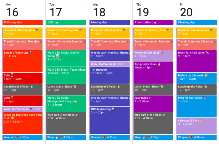 Differentiate calendar groups by color